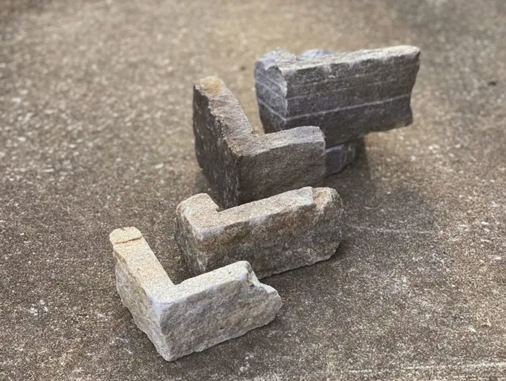 Thin Stone Corners